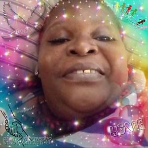 Meet your Posher, Cecilia